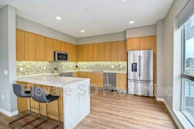 Main picture of 3088 State St
