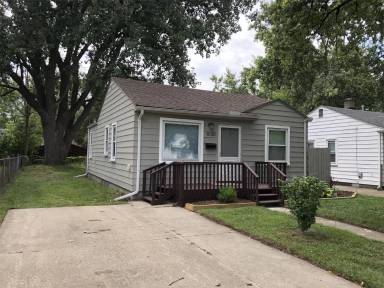 Main picture of 6130 Marvin St