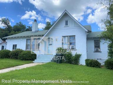 Main picture of 2389 Beech Ave