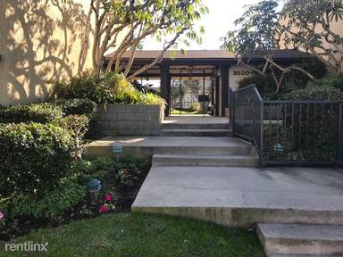 Main picture of 3520 Maricopa St