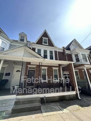 Main picture of 722 E King St