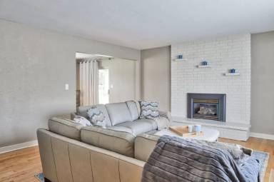 Main picture of 512 W Colorado Ave