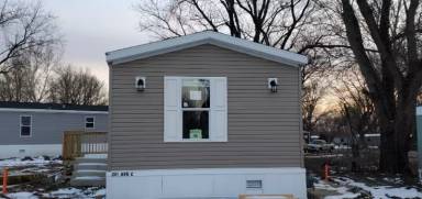 Main picture of 1085 Spring Bay Rd