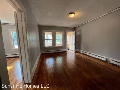 Main picture of 47 Asnuntuck St