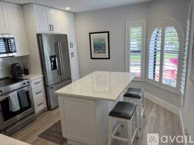 Main picture of 569 Serendipity Dr
