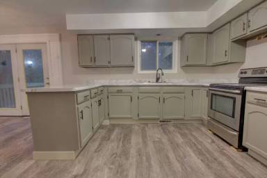Main picture of 53 Sunny Hill Dr