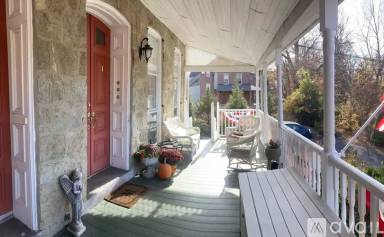 Main picture of 513 S Orange St