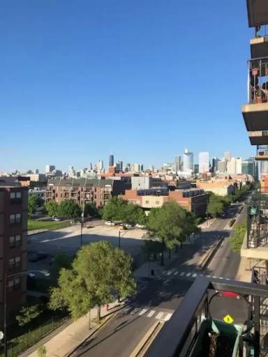 Main picture of 6 S Laflin St Apartments