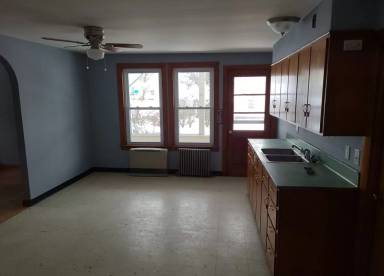 Main picture of 496 Chestnut St