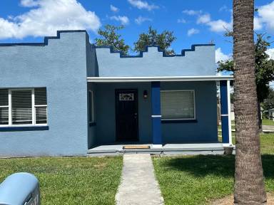 Main picture of 1101 W Grace St