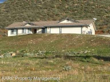 Main picture of 24320 N Canyon Dr