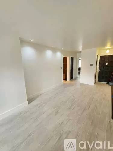 Main picture of 305 Calle Amistosa