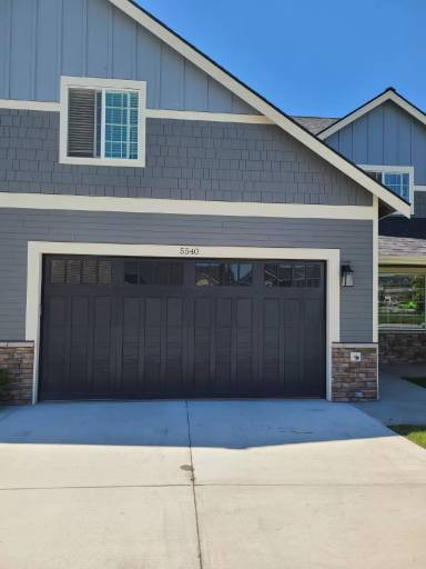 Main picture of 3522 Academy Dr SE