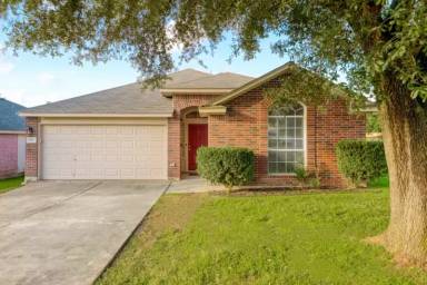 Main picture of 1600 Rosewood Ct