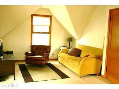 Main picture of 1459 Randolph Ave