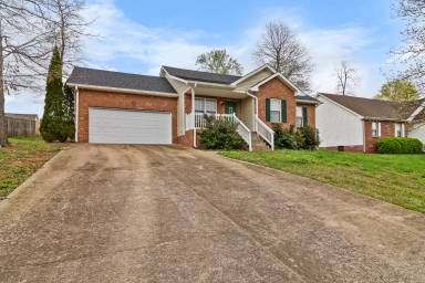 Main picture of 1721 Hazelwood Rd