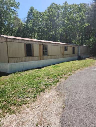 Main picture of 325 Coleman Rd