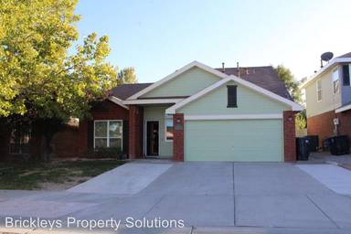 Main picture of 8324 Wedgewood Ave NW