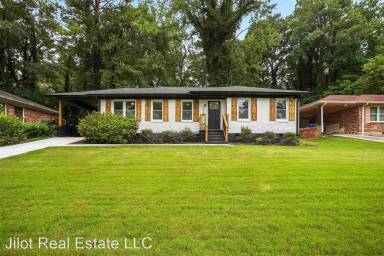 Main picture of 1921 Windsor Dr SW
