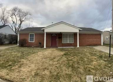 Main picture of 487 Amesbury Dr