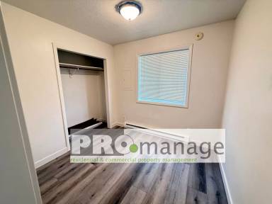 Main picture of 128 Whittier St
