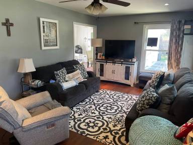 Main picture of 340 Santa Fe Dr