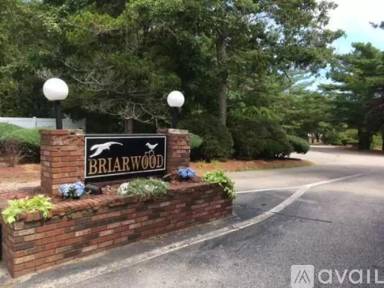 Main picture of 42 Pine Valley Dr