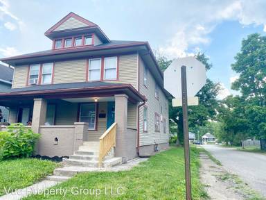 Main picture of 856 N Tacoma Ave