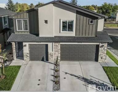 Main picture of 1938 Peralta Pt