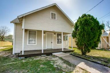 Main picture of 415 5th St
