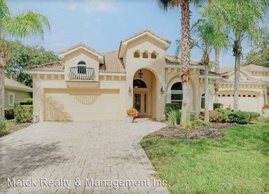 Main picture of 3 Village View Dr
