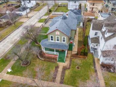 Main picture of 400 N 4th Ave