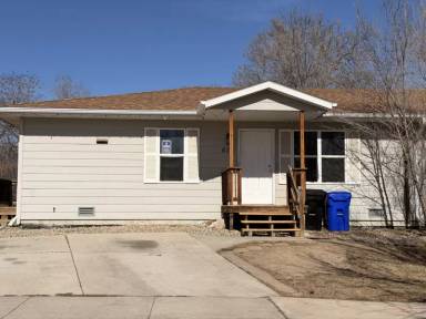 Main picture of 636 Nowlin St