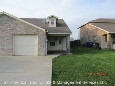 Main picture of 908 Parkplace Rdg