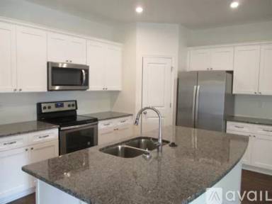 Main picture of 668 Porto Cristo Ave