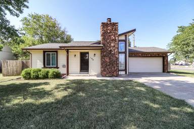 Main picture of 108 Aaron Dr
