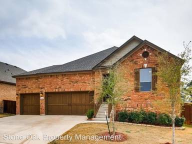 Main picture of 3101 Maurine Dr