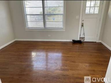 Main picture of 343 N Bonita Ave