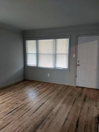 Main picture of 16067 Eastburn St