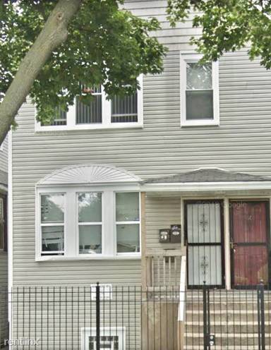 Main picture of 9220 S Manistee Ave
