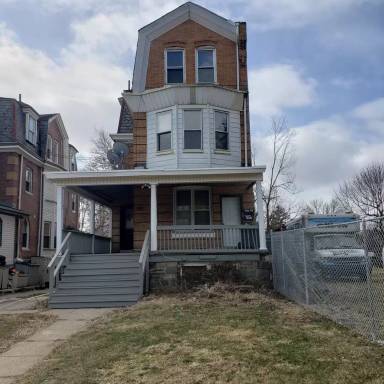 Main picture of 920 N 63rd St