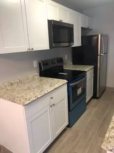 Main picture of 206 E Tiffany Dr