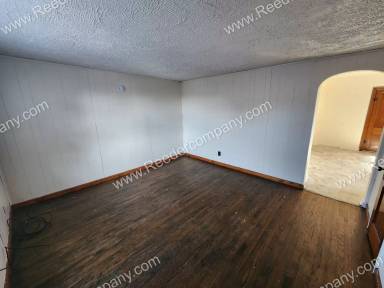 Main picture of 3941 Sheffield Ave