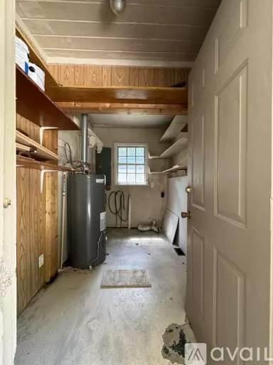 Main picture of 600 McLendon Ave