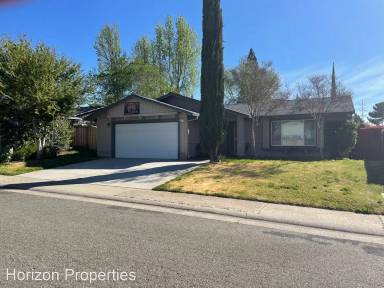 Main picture of 7704 Sun Terrace Way