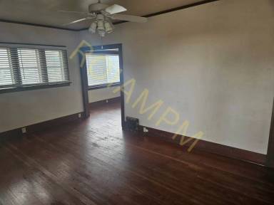 Main picture of 843 Main Ave W