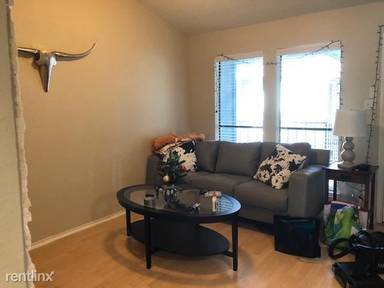 Main picture of 2706 Salado St