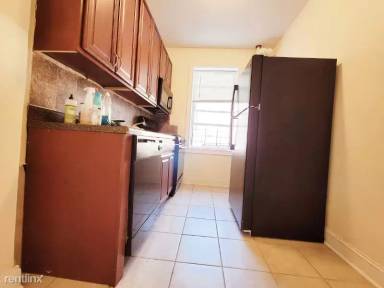 Main picture of 565 Bergen Ave