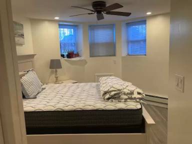 Main picture of 571 41st St
