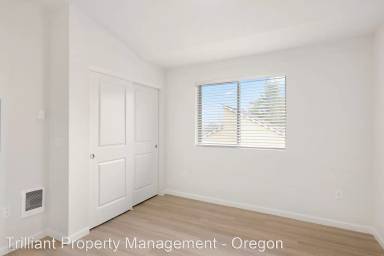 Main picture of 433 Chemawa Rd N